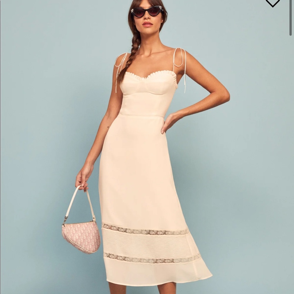 Dreamy reformation dress! Only worn for 1 hour. size 4 - originally 278!